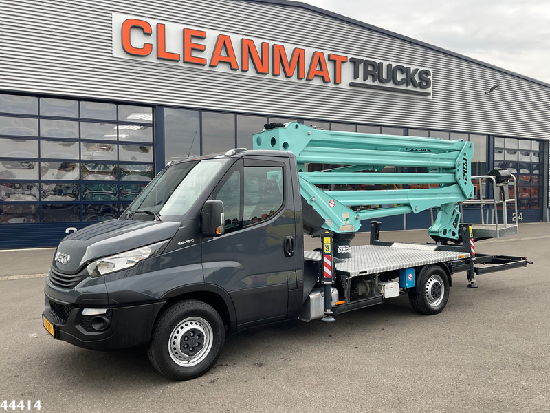 Iveco Daily 35S12 20 Meter hoogwerker + JIB Just 6.039 km! - Грузовик: фото 3 Iveco Daily 35S12 20 Meter hoogwerker + JIB Just 6.039 km! - Грузовик: фото 3