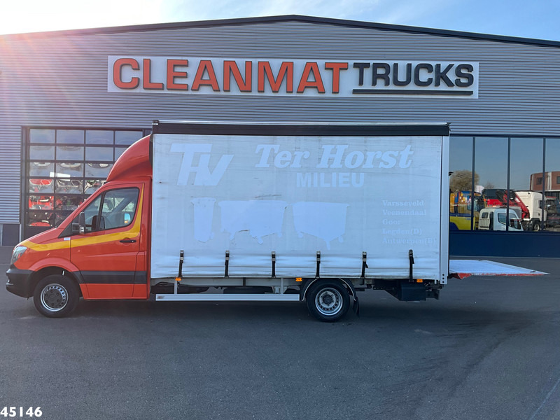 Mercedes-Benz Sprinter 516 Euro 6 Schuifzeilen laadbak DHollandia laadklep - Грузовик с закрытым кузовом: фото 1 Mercedes-Benz Sprinter 516 Euro 6 Schuifzeilen laadbak DHollandia laadklep - Грузовик с закрытым кузовом: фото 1