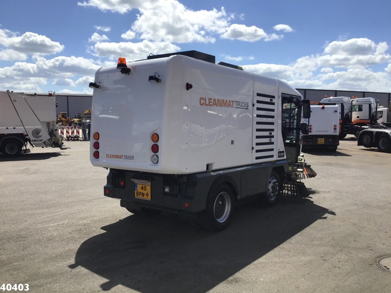 Ravo 5-SERIES 580 with 3-rd brush - Подметально-уборочная машина: фото 4 Ravo 5-SERIES 580 with 3-rd brush - Подметально-уборочная машина: фото 4