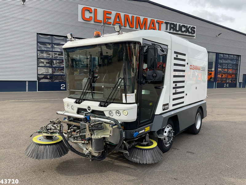 Ravo 540 STH Euro 6 with 3-rd brush - Подметально-уборочная машина: фото 2 Ravo 540 STH Euro 6 with 3-rd brush - Подметально-уборочная машина: фото 2