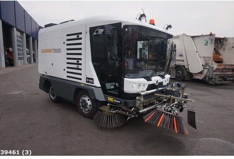 Ravo 540 STH met 3-de borstel - Подметально-уборочная машина: фото 4 Ravo 540 STH met 3-de borstel - Подметально-уборочная машина: фото 4