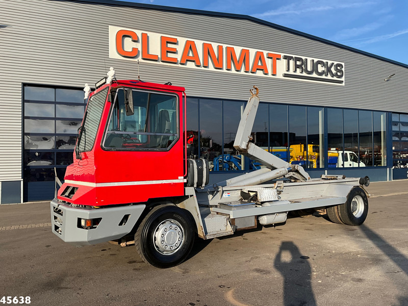 Terberg YT180 VDL 25 Ton haakarmsysteem - Крюковой мультилифт: фото 1 Terberg YT180 VDL 25 Ton haakarmsysteem - Крюковой мультилифт: фото 1