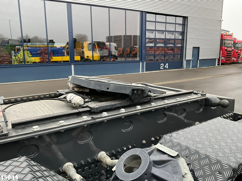 Volvo FH 540 8x2 Fassi 145 Tonmeter laadkraan + Fly-JIb Just 7.187 Km! Demo voertuig! - Тягач: фото 5 Volvo FH 540 8x2 Fassi 145 Tonmeter laadkraan + Fly-JIb Just 7.187 Km! Demo voertuig! - Тягач: фото 5