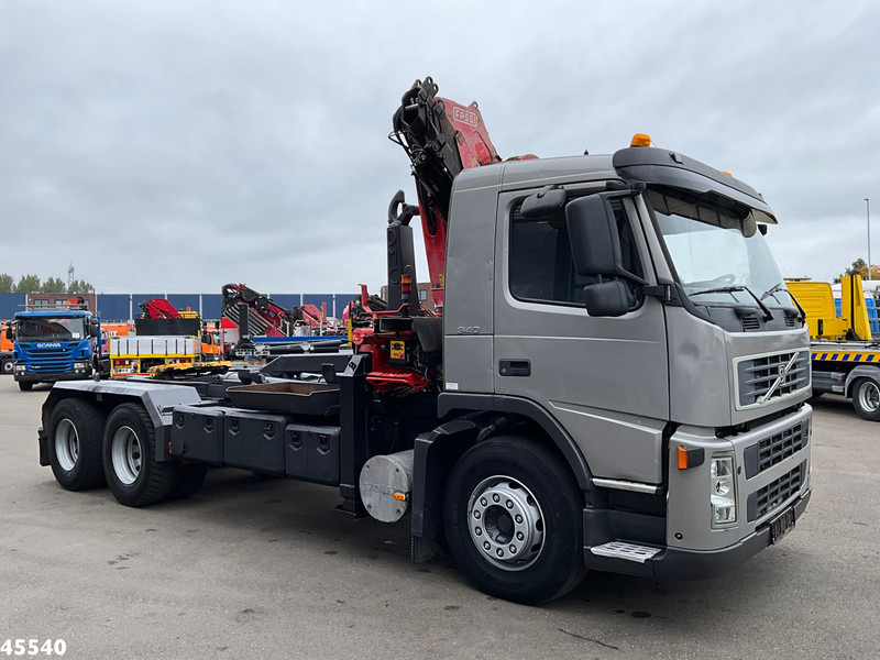 Volvo FM 340 6x4 Fassi 19 Tonmeter laadkraan - Крюковой мультилифт, Автоманипулятор: фото 5 Volvo FM 340 6x4 Fassi 19 Tonmeter laadkraan - Крюковой мультилифт, Автоманипулятор: фото 5