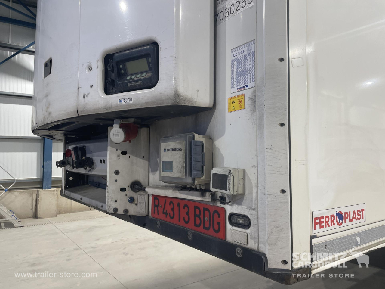 SCHMITZ Remolque Frigo Standard - Прицеп-рефрижератор: фото 4 SCHMITZ Remolque Frigo Standard - Прицеп-рефрижератор: фото 4