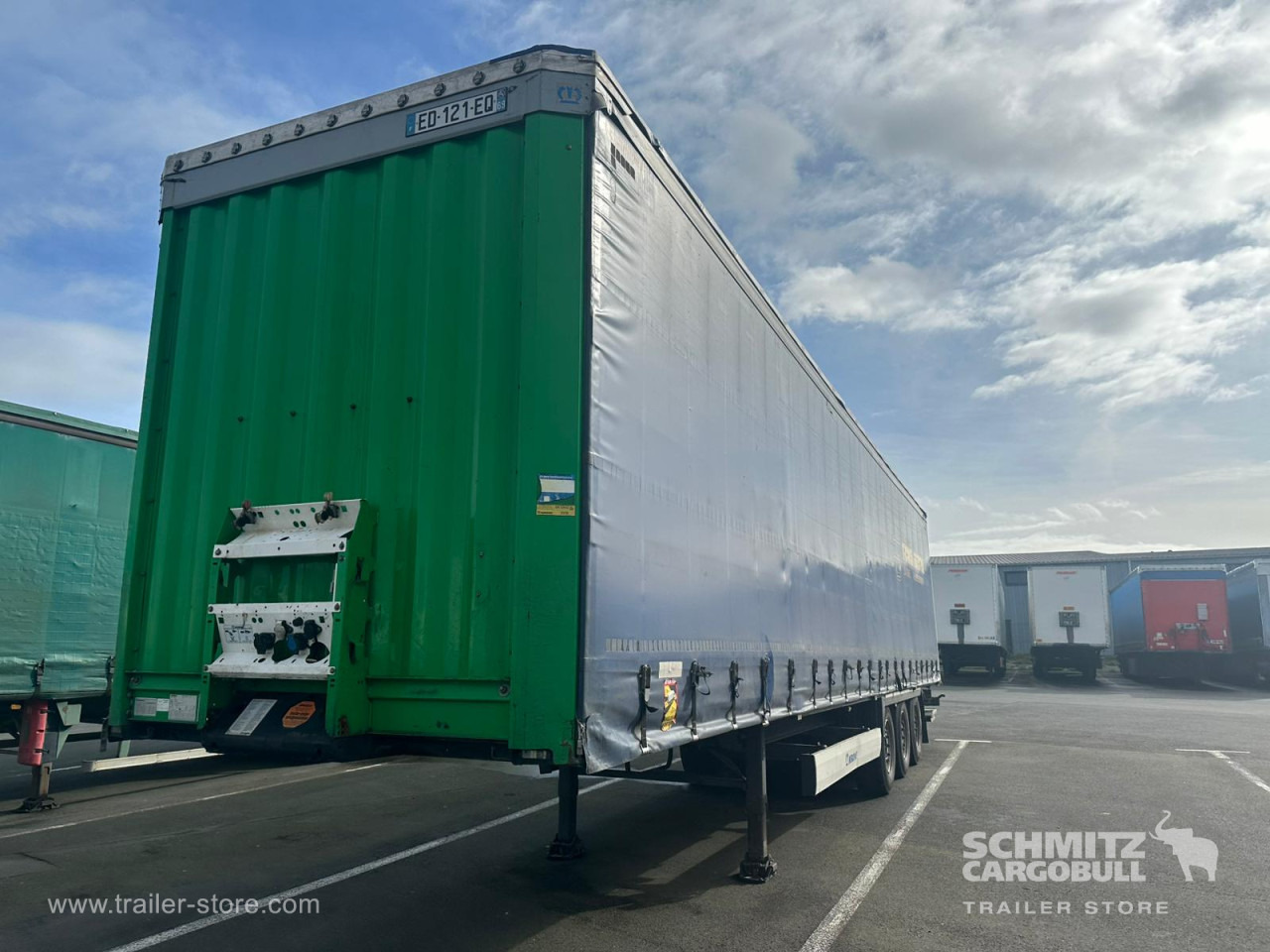 KRONE Curtainsider Standard Taillift - Тентованный полуприцеп: фото 5 KRONE Curtainsider Standard Taillift - Тентованный полуприцеп: фото 5