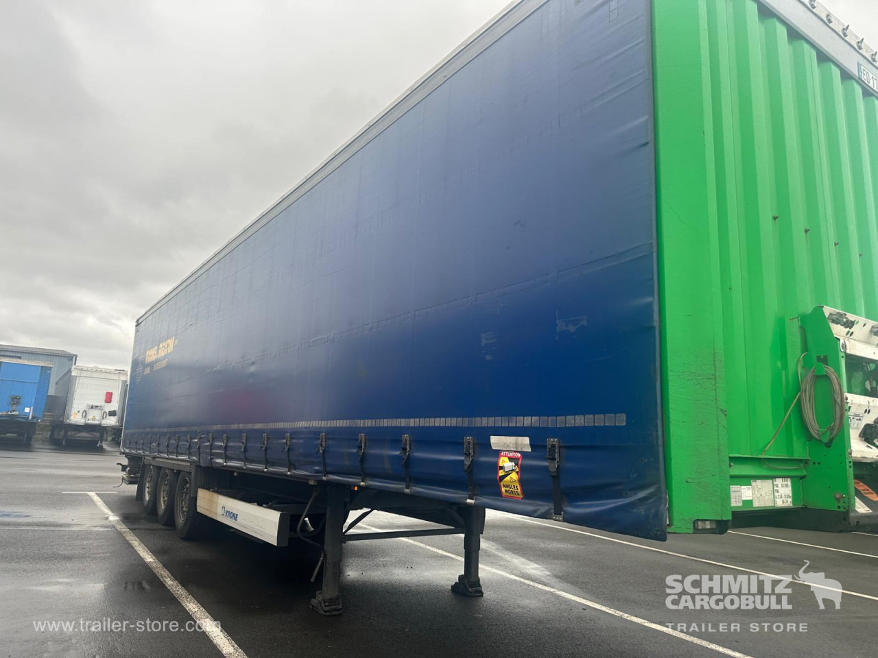 KRONE Curtainsider Standard Taillift - Тентованный полуприцеп: фото 1 KRONE Curtainsider Standard Taillift - Тентованный полуприцеп: фото 1