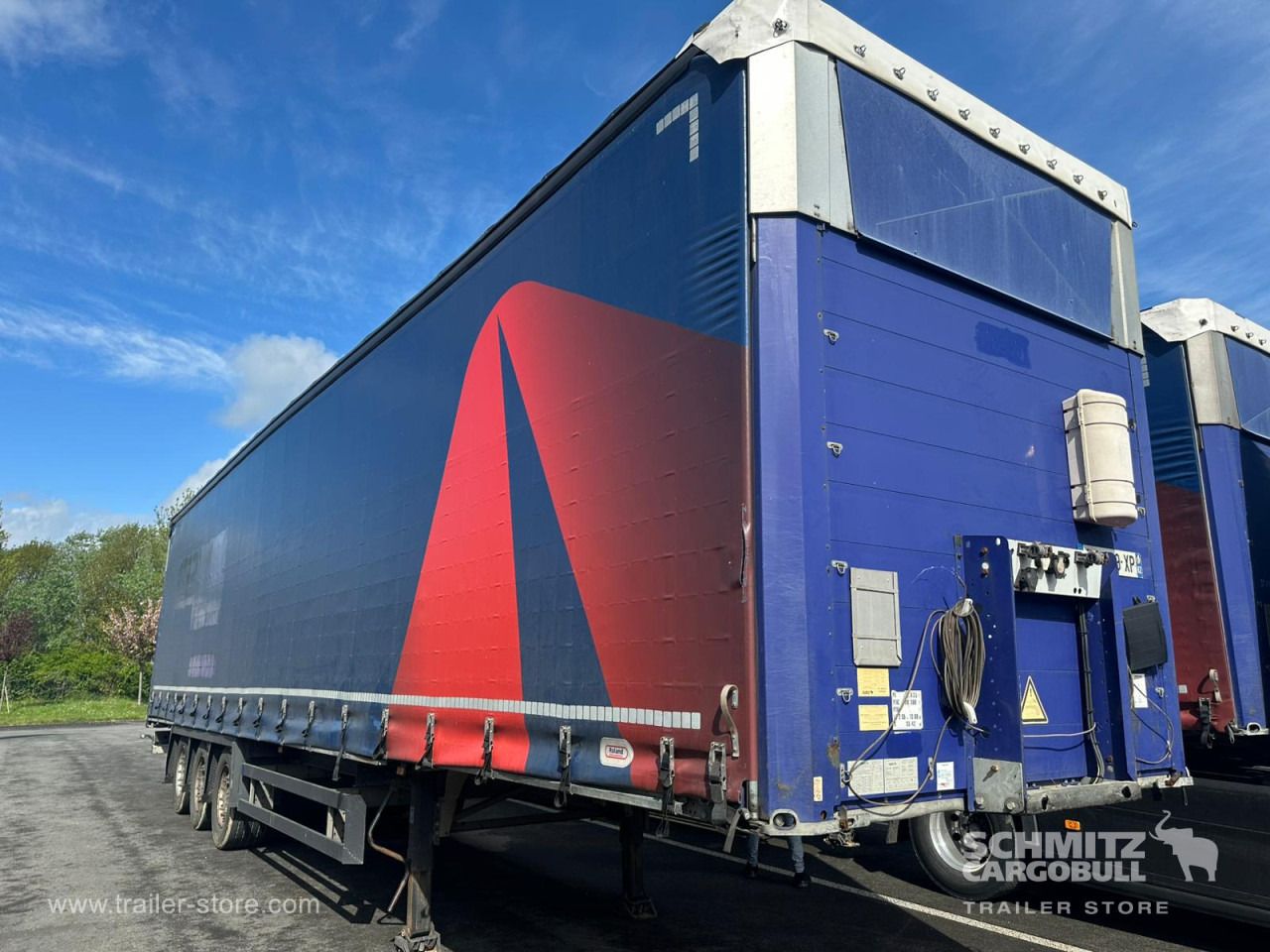 SCHMITZ Curtainsider Mega - Тентованный полуприцеп: фото 3 SCHMITZ Curtainsider Mega - Тентованный полуприцеп: фото 3