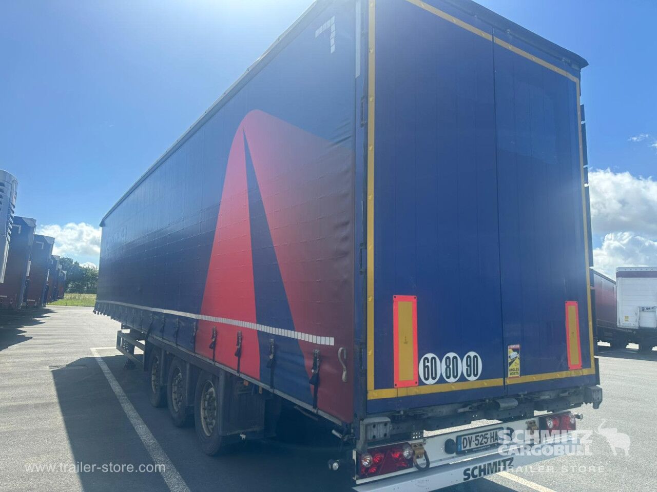 SCHMITZ Curtainsider Mega - Тентованный полуприцеп: фото 2 SCHMITZ Curtainsider Mega - Тентованный полуприцеп: фото 2