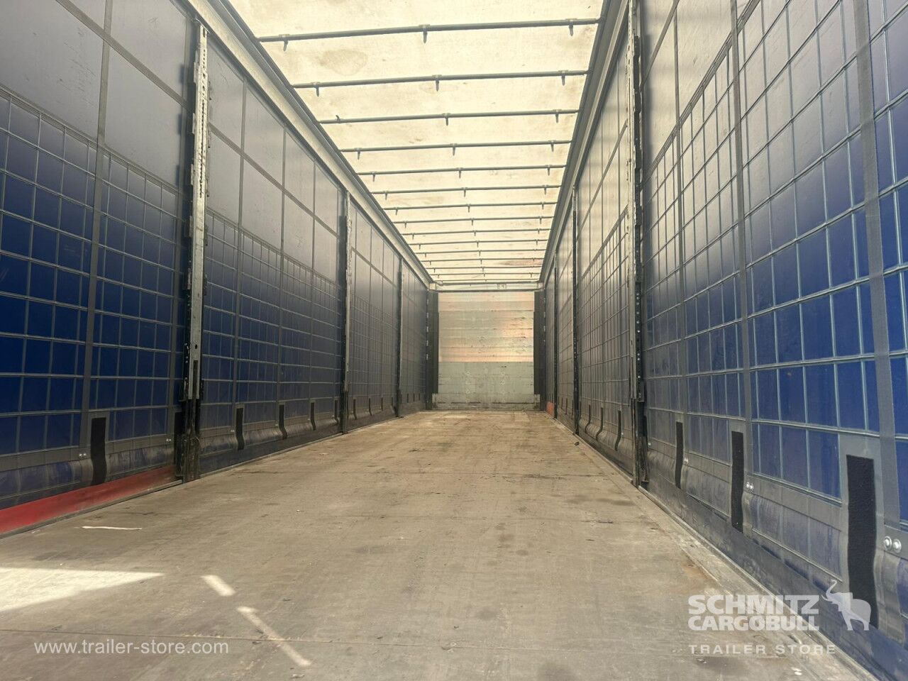 SCHMITZ Curtainsider Mega - Тентованный полуприцеп: фото 4 SCHMITZ Curtainsider Mega - Тентованный полуприцеп: фото 4