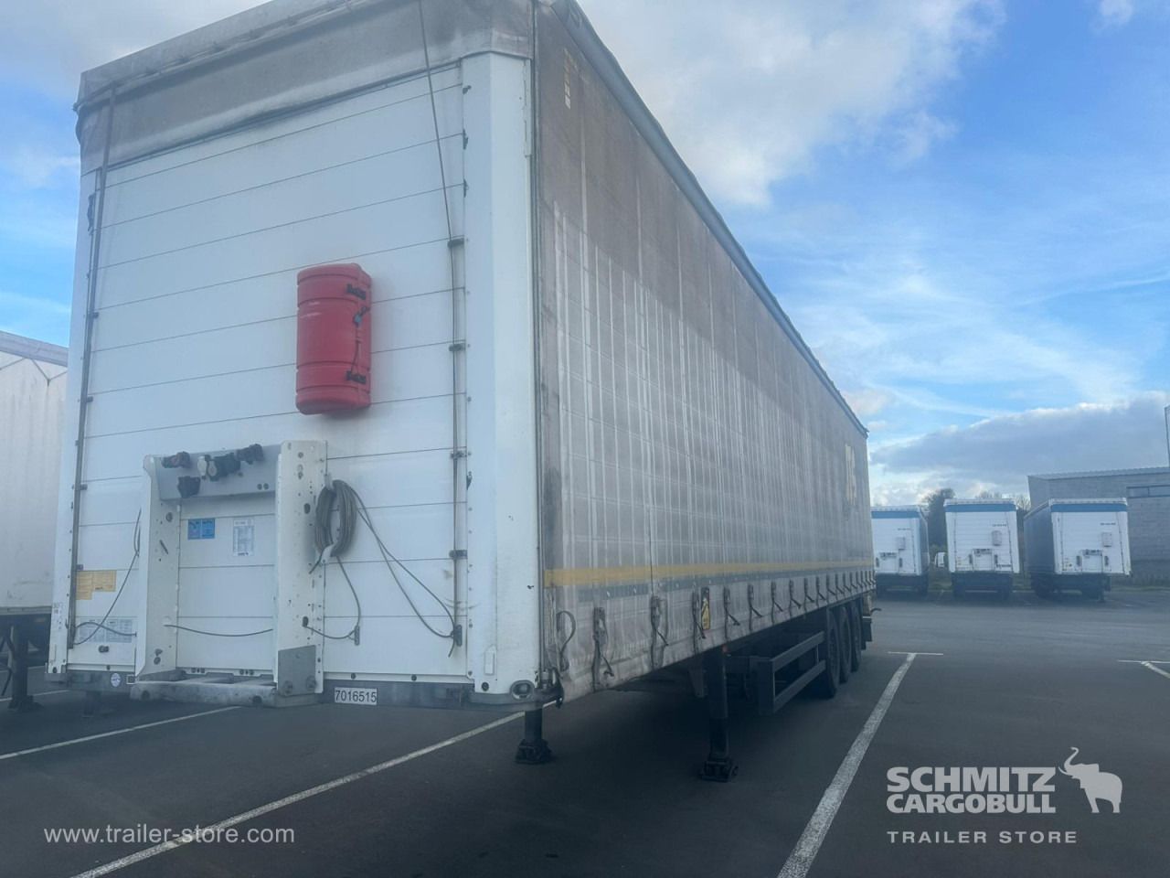 SCHMITZ Curtainsider Standard - Тентованный полуприцеп: фото 4 SCHMITZ Curtainsider Standard - Тентованный полуприцеп: фото 4
