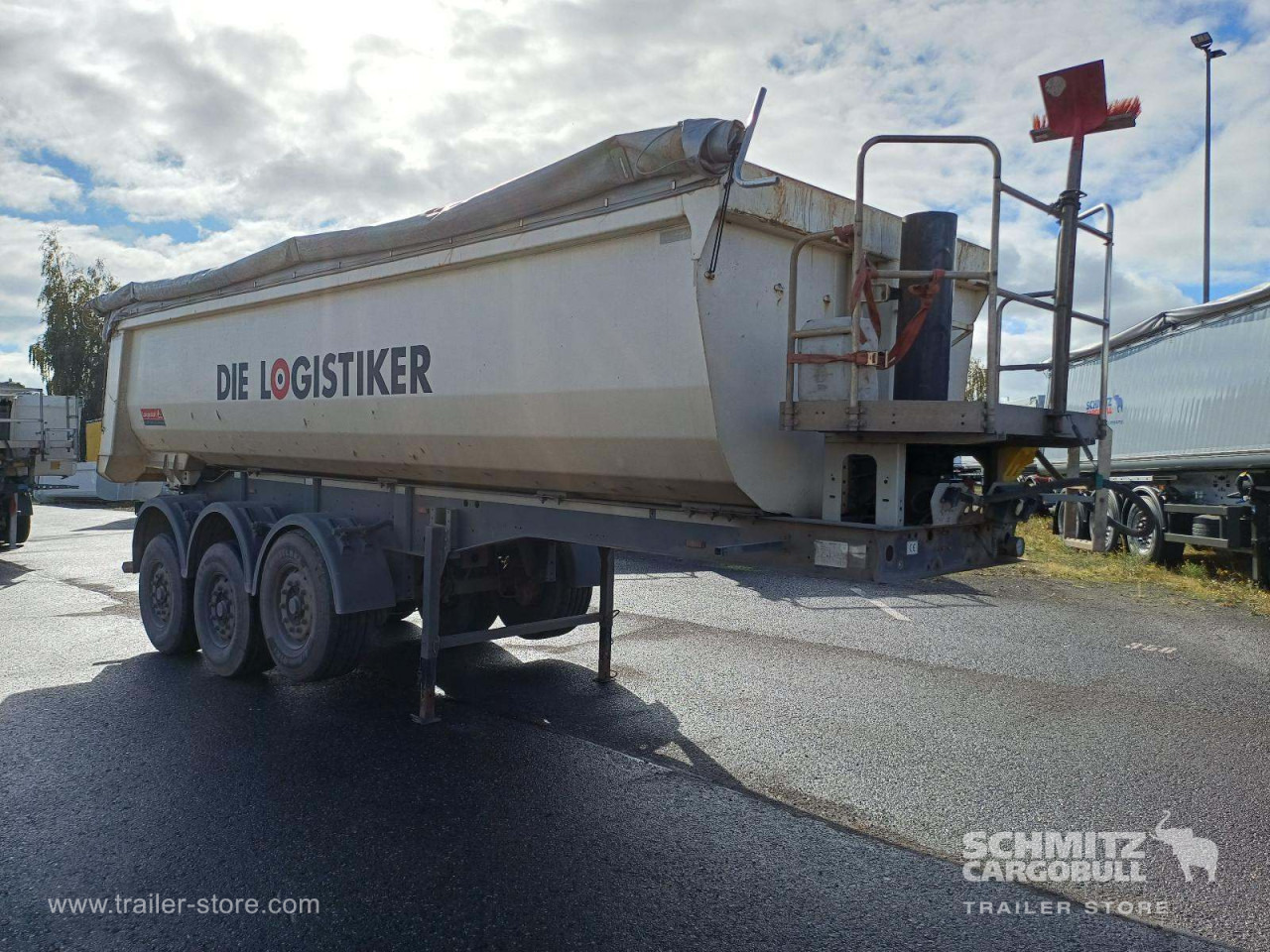 LANGENDORF Auflieger Kipper Stahlrundmulde 24m³ - Самосвальный полуприцеп: фото 1 LANGENDORF Auflieger Kipper Stahlrundmulde 24m³ - Самосвальный полуприцеп: фото 1