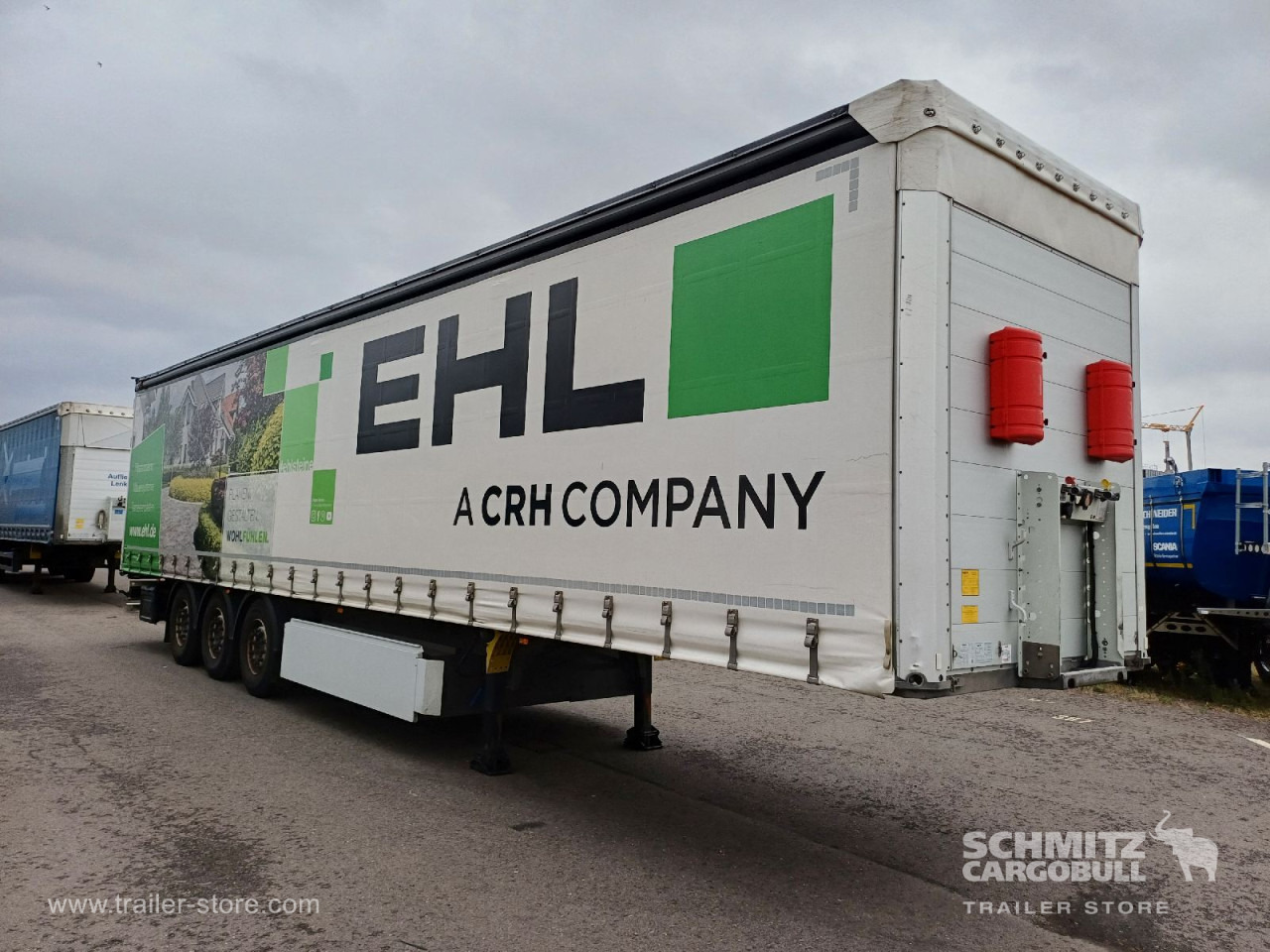 SCHMITZ Auflieger Curtainsider Standard - Тентованный полуприцеп: фото 1 SCHMITZ Auflieger Curtainsider Standard - Тентованный полуприцеп: фото 1