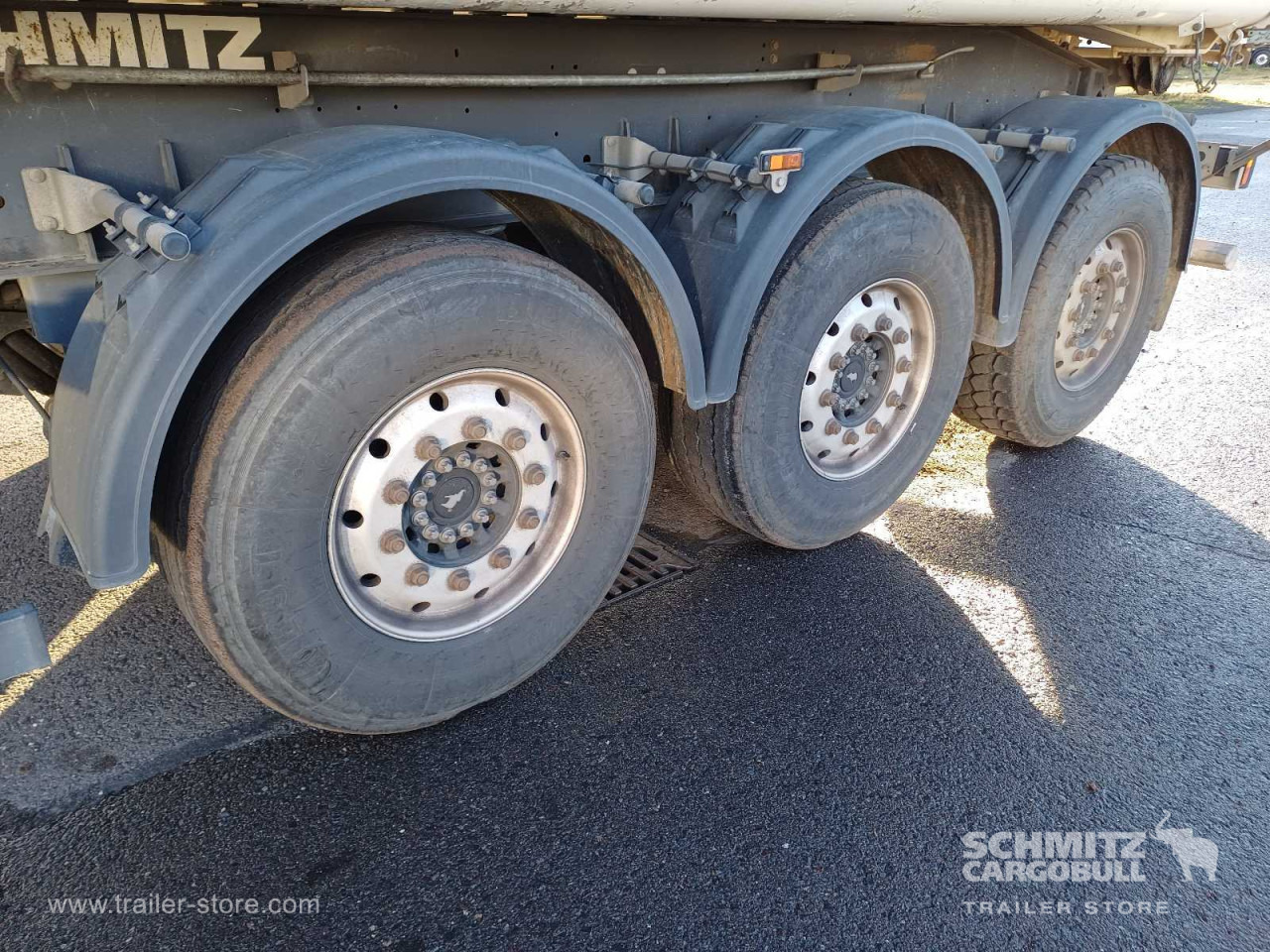 SCHMITZ Auflieger Kipper Alukastenmulde 44m³ - Самосвальный полуприцеп: фото 2 SCHMITZ Auflieger Kipper Alukastenmulde 44m³ - Самосвальный полуприцеп: фото 2