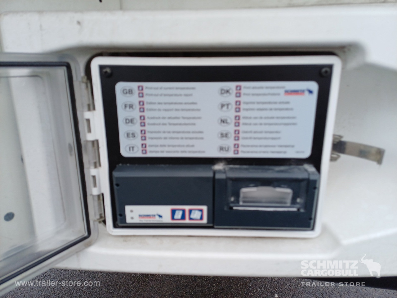 SCHMITZ Auflieger Tiefkühler Fleischhang - Изотермический полуприцеп: фото 4 SCHMITZ Auflieger Tiefkühler Fleischhang - Изотермический полуприцеп: фото 4