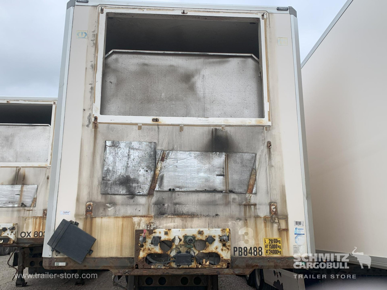 KRONE Reefer Standard Taillift - Изотермический полуприцеп: фото 1 KRONE Reefer Standard Taillift - Изотермический полуприцеп: фото 1