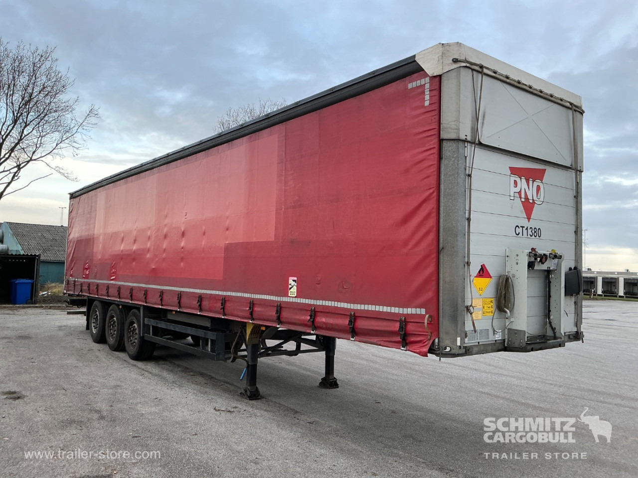 SCHMITZ Curtainsider Standard - Тентованный полуприцеп: фото 1 SCHMITZ Curtainsider Standard - Тентованный полуприцеп: фото 1