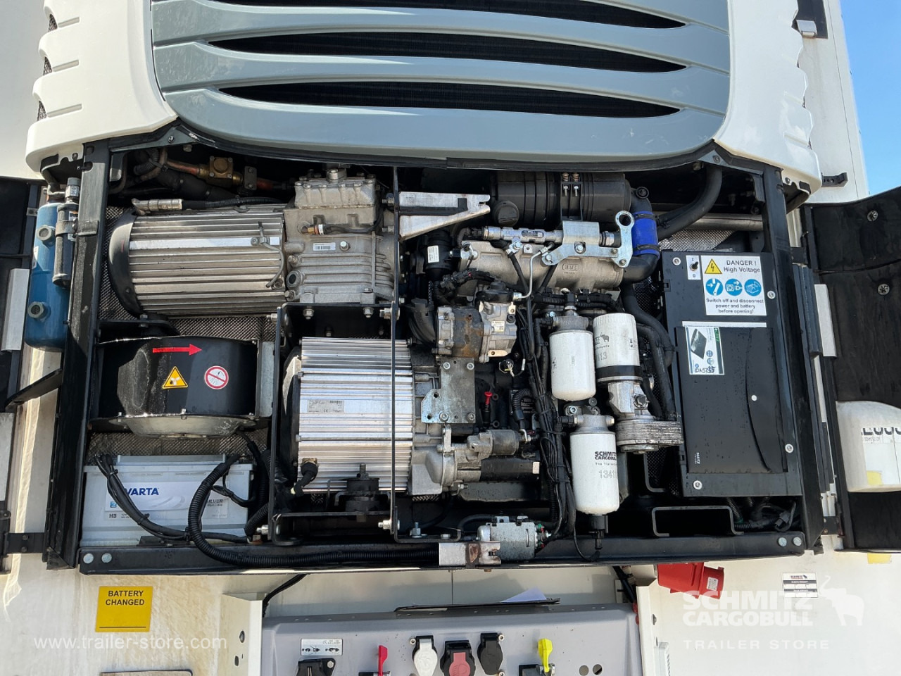 SCHMITZ Reefer Meat hanging system - Изотермический полуприцеп: фото 2 SCHMITZ Reefer Meat hanging system - Изотермический полуприцеп: фото 2