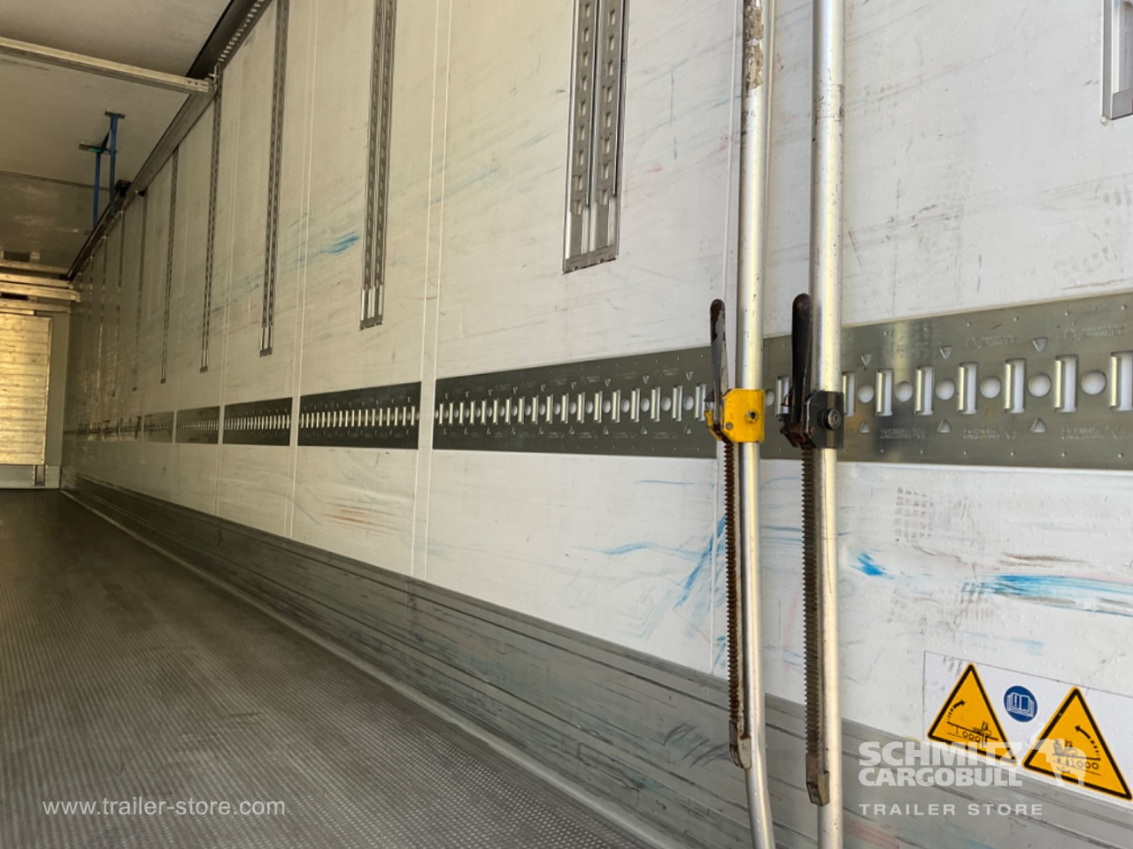 SCHMITZ Reefer Multitemp Double deck - Изотермический полуприцеп: фото 5 SCHMITZ Reefer Multitemp Double deck - Изотермический полуприцеп: фото 5