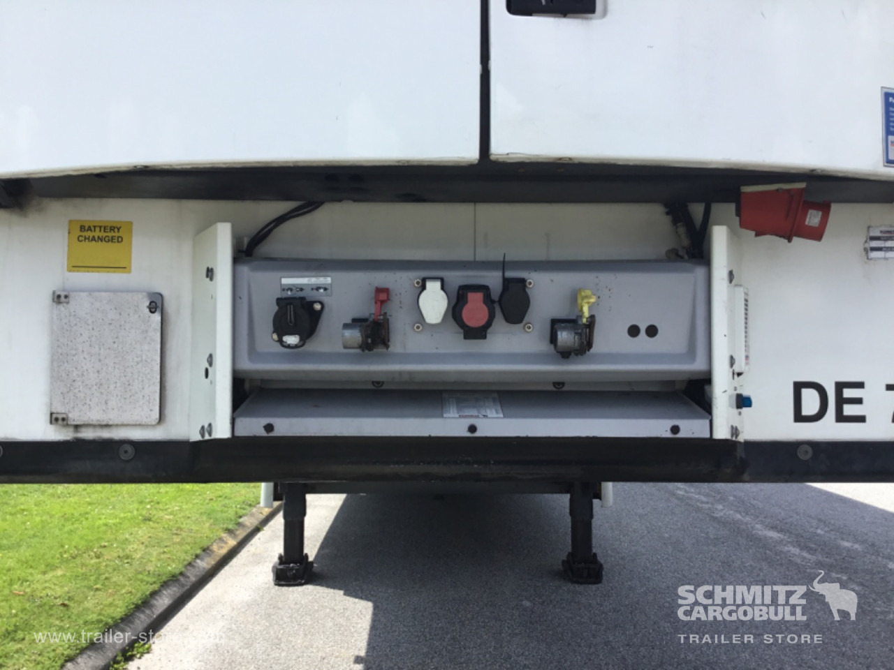 SCHMITZ Reefer Multitemp Double deck - Изотермический полуприцеп: фото 4 SCHMITZ Reefer Multitemp Double deck - Изотермический полуприцеп: фото 4