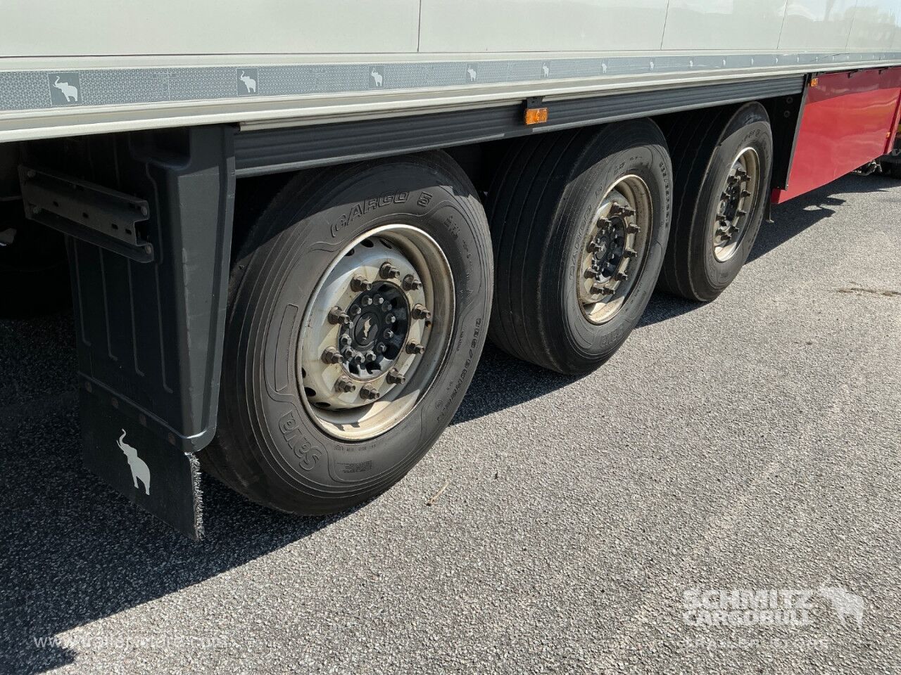 SCHMITZ Reefer Multitemp Double deck Taillift - Изотермический полуприцеп: фото 3 SCHMITZ Reefer Multitemp Double deck Taillift - Изотермический полуприцеп: фото 3