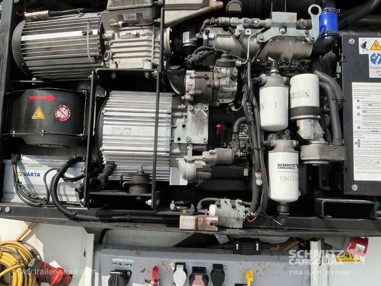 SCHMITZ Reefer Multitemp Double deck Taillift - Изотермический полуприцеп: фото 2 SCHMITZ Reefer Multitemp Double deck Taillift - Изотермический полуприцеп: фото 2