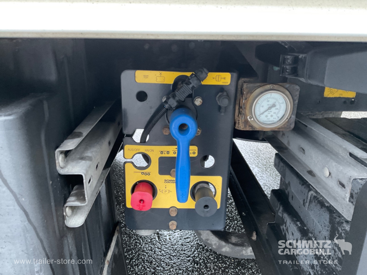 SCHMITZ Reefer Standard Double deck - Изотермический полуприцеп: фото 3 SCHMITZ Reefer Standard Double deck - Изотермический полуприцеп: фото 3