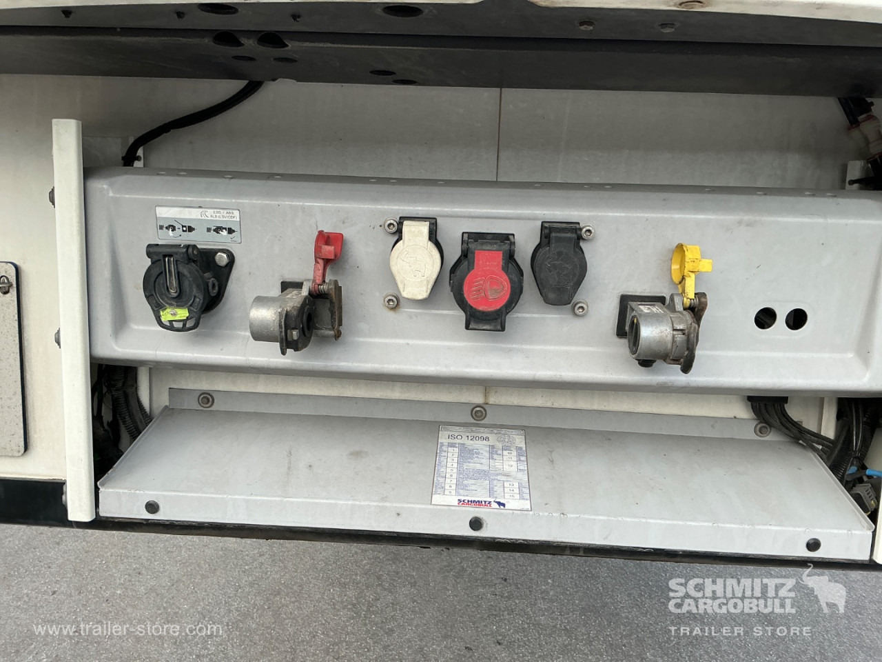 SCHMITZ Reefer Standard Double deck - Изотермический полуприцеп: фото 4 SCHMITZ Reefer Standard Double deck - Изотермический полуприцеп: фото 4