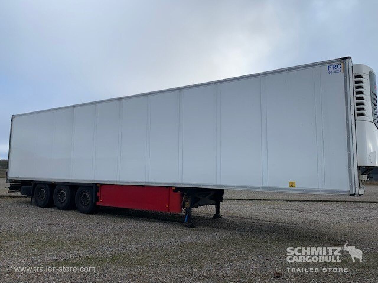 SCHMITZ Reefer Standard Double deck - Изотермический полуприцеп: фото 1 SCHMITZ Reefer Standard Double deck - Изотермический полуприцеп: фото 1