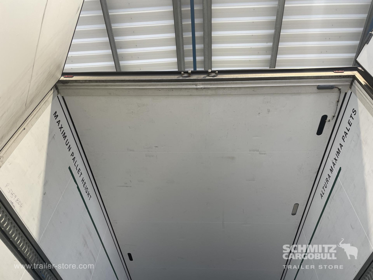 SCHMITZ Remolque Frigo Standard - Прицеп-рефрижератор: фото 3 SCHMITZ Remolque Frigo Standard - Прицеп-рефрижератор: фото 3
