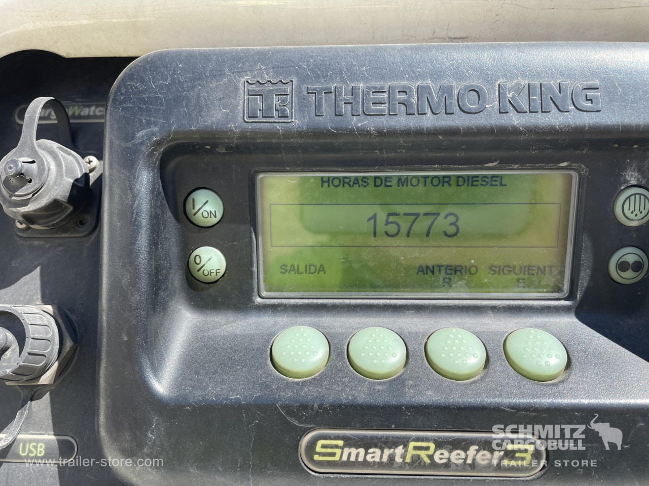 SCHMITZ Remolque Frigo Standard - Прицеп-рефрижератор: фото 2 SCHMITZ Remolque Frigo Standard - Прицеп-рефрижератор: фото 2