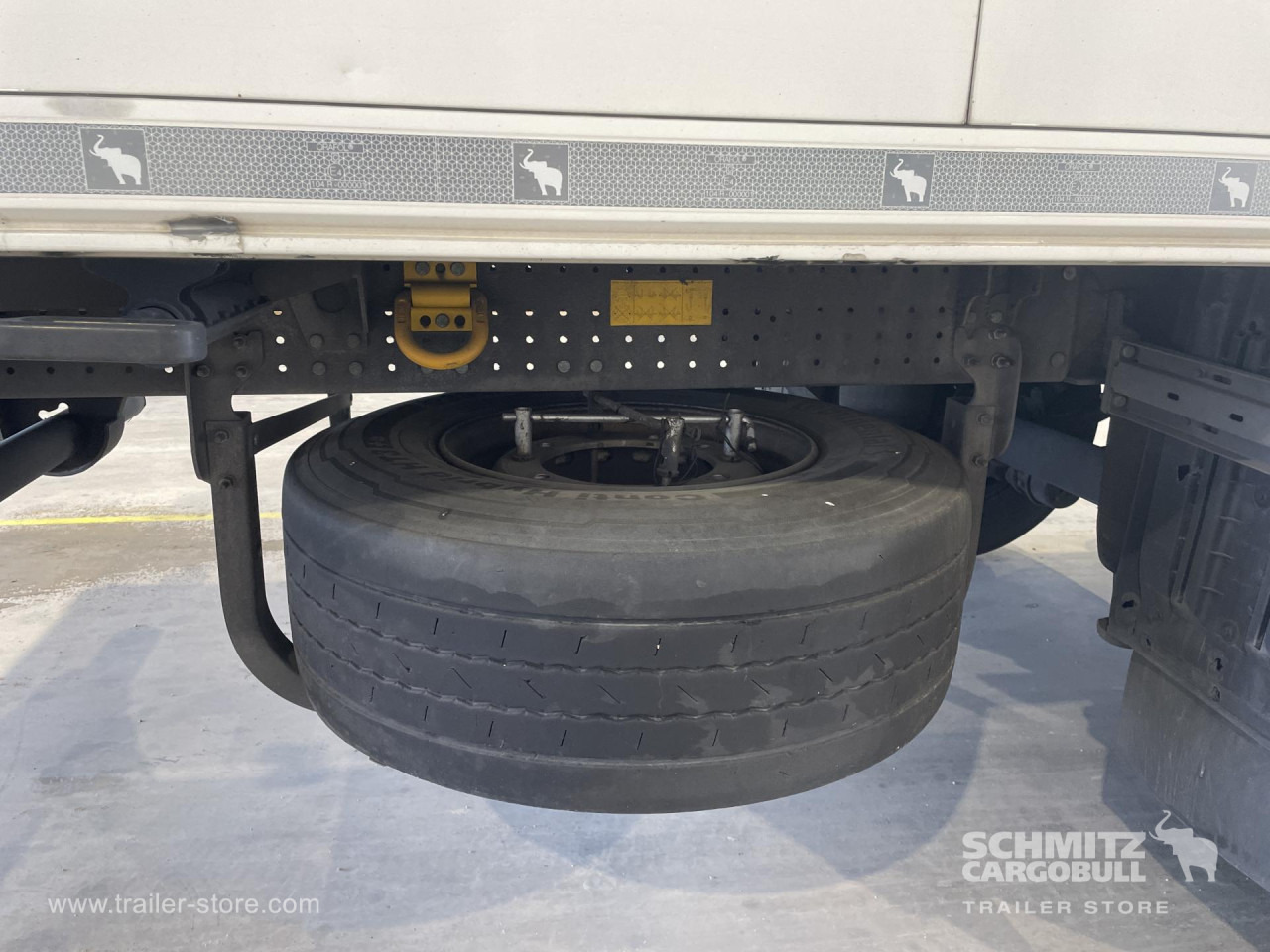 SCHMITZ Remolque Frigo Standard - Прицеп-рефрижератор: фото 3 SCHMITZ Remolque Frigo Standard - Прицеп-рефрижератор: фото 3