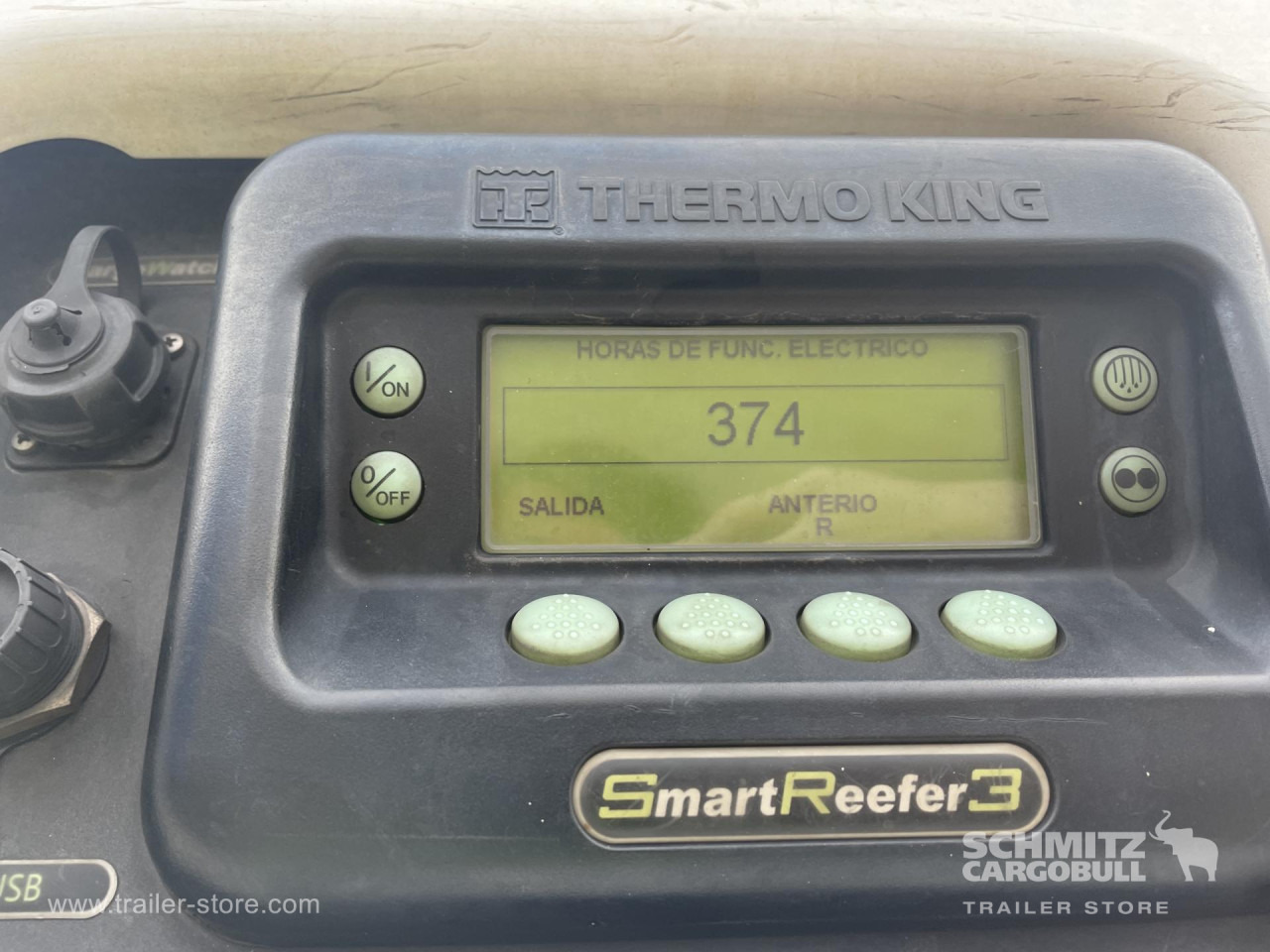 SCHMITZ Remolque Frigo Standard - Прицеп-рефрижератор: фото 3 SCHMITZ Remolque Frigo Standard - Прицеп-рефрижератор: фото 3