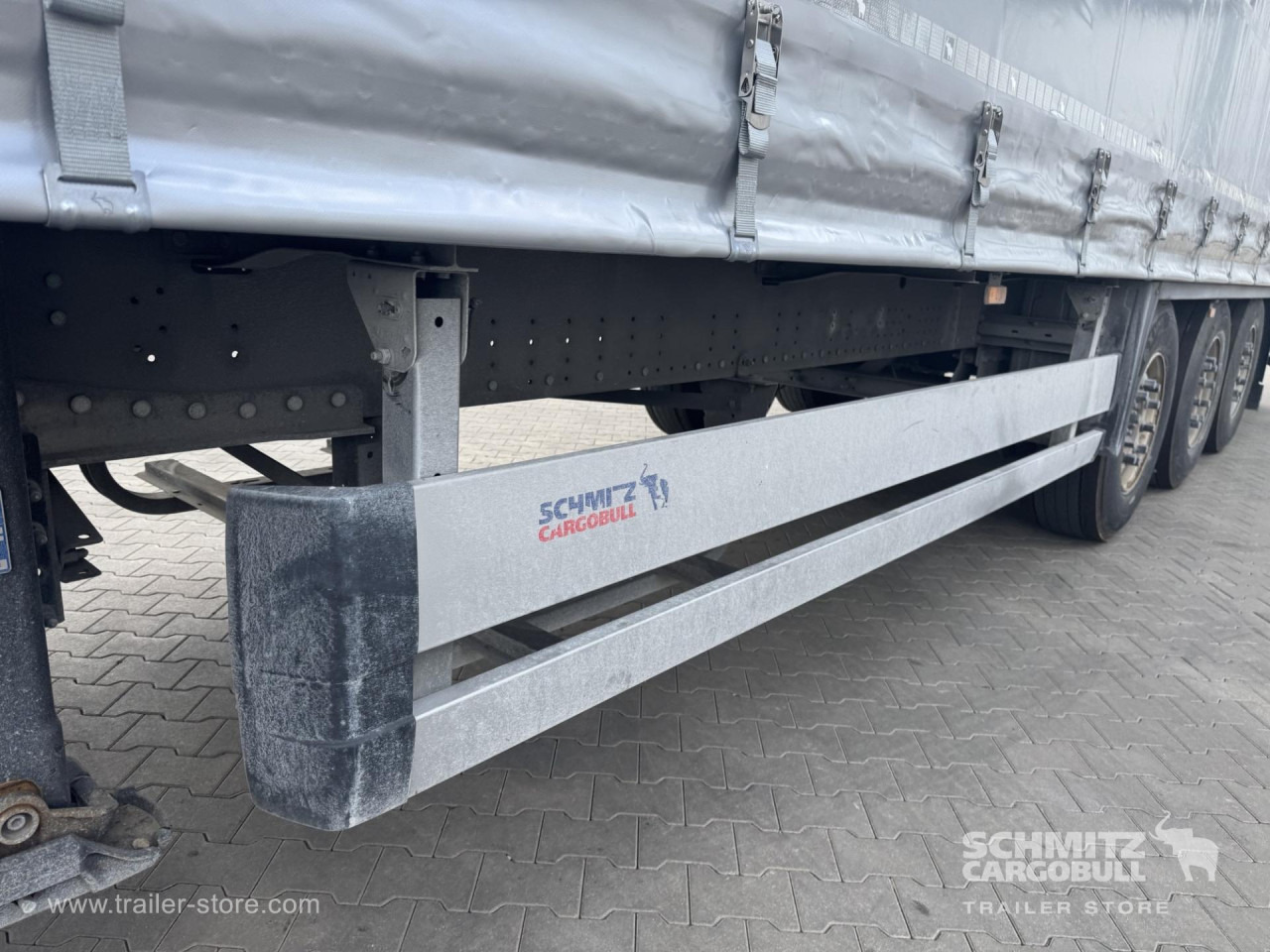 SCHMITZ Curtainsider Standard - Тентованный полуприцеп: фото 2 SCHMITZ Curtainsider Standard - Тентованный полуприцеп: фото 2