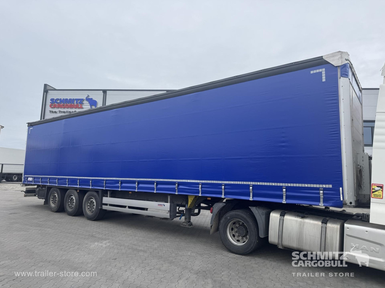 SCHMITZ Curtainsider Standard - Тентованный полуприцеп: фото 1 SCHMITZ Curtainsider Standard - Тентованный полуприцеп: фото 1