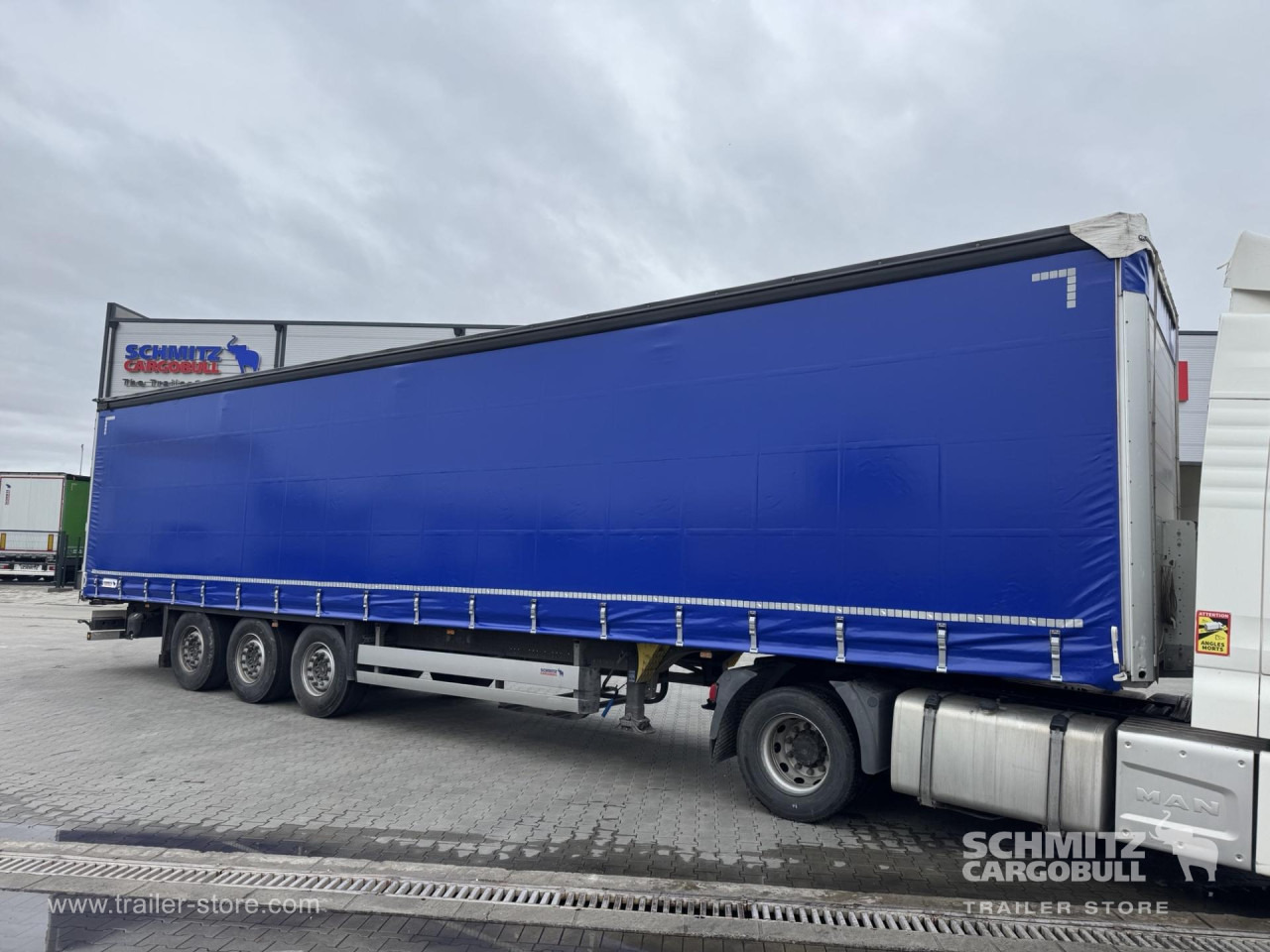 SCHMITZ Curtainsider Standard - Тентованный полуприцеп: фото 1 SCHMITZ Curtainsider Standard - Тентованный полуприцеп: фото 1