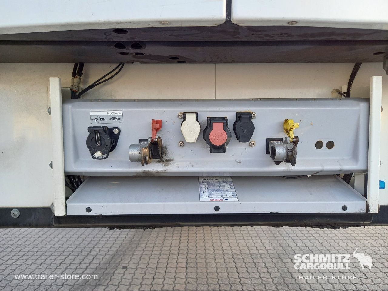 SCHMITZ Reefer Standard Double deck - Изотермический полуприцеп: фото 5 SCHMITZ Reefer Standard Double deck - Изотермический полуприцеп: фото 5