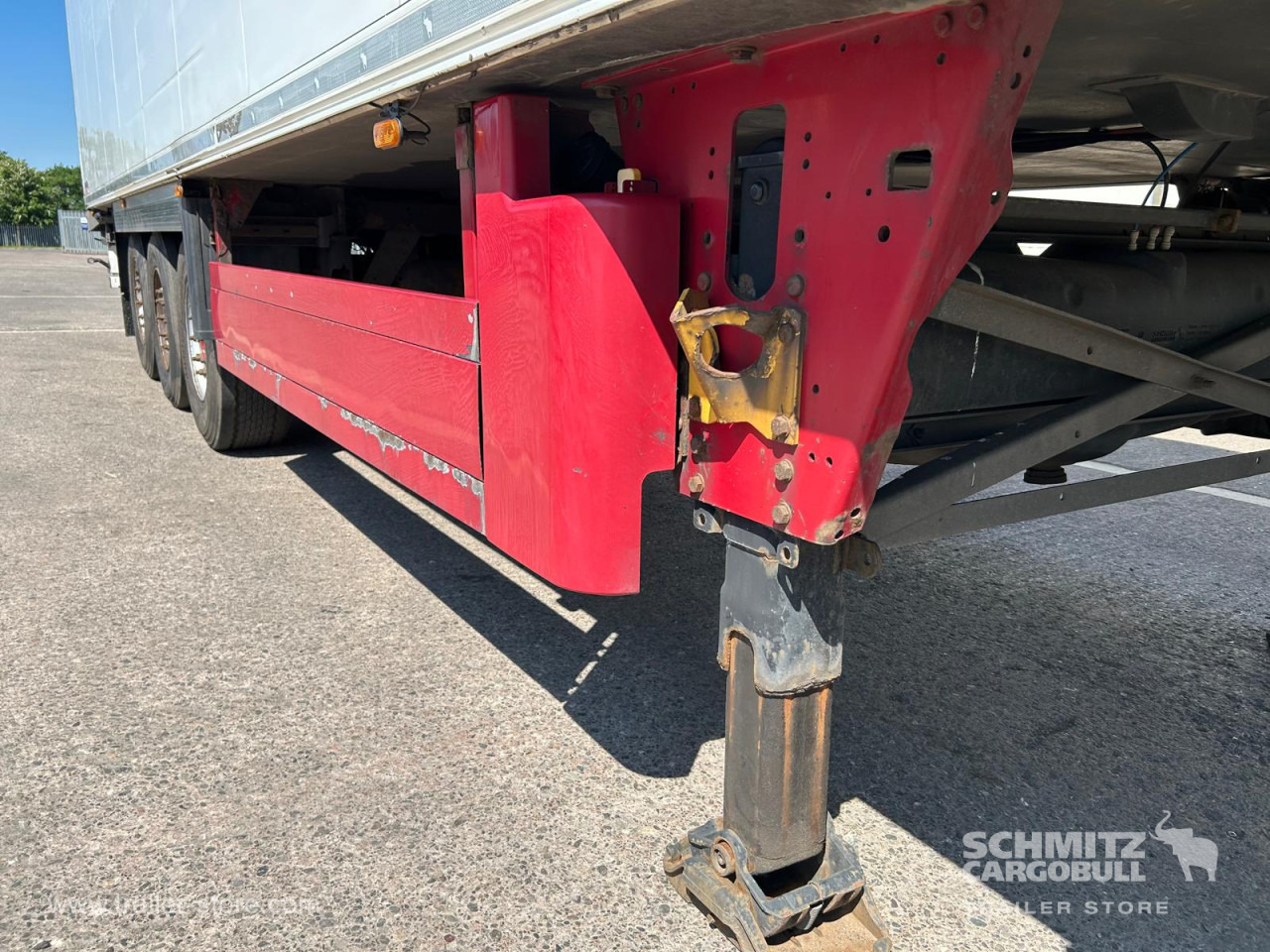 SCHMITZ Reefer Multitemp - Изотермический полуприцеп: фото 2 SCHMITZ Reefer Multitemp - Изотермический полуприцеп: фото 2