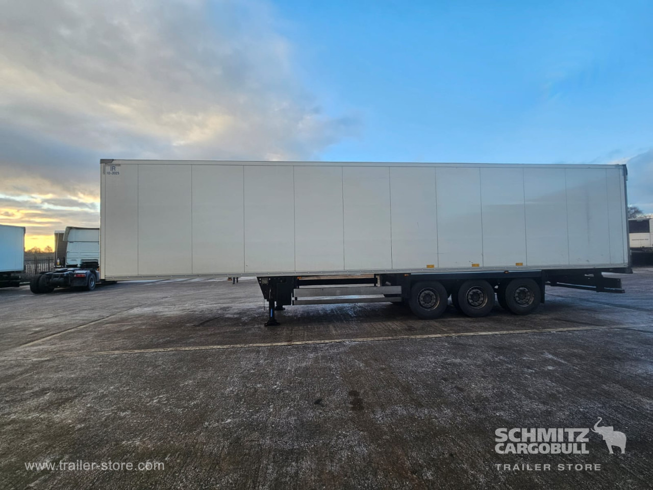 SCHMITZ Reefer Multitemp - Изотермический полуприцеп: фото 2 SCHMITZ Reefer Multitemp - Изотермический полуприцеп: фото 2