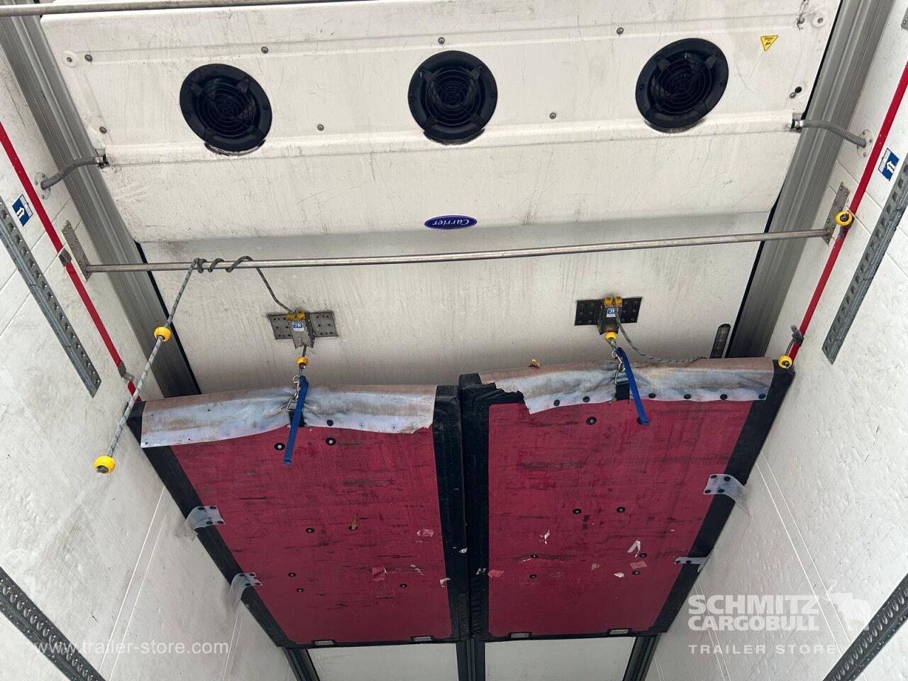 SCHMITZ Reefer Multitemp - Изотермический полуприцеп: фото 2 SCHMITZ Reefer Multitemp - Изотермический полуприцеп: фото 2