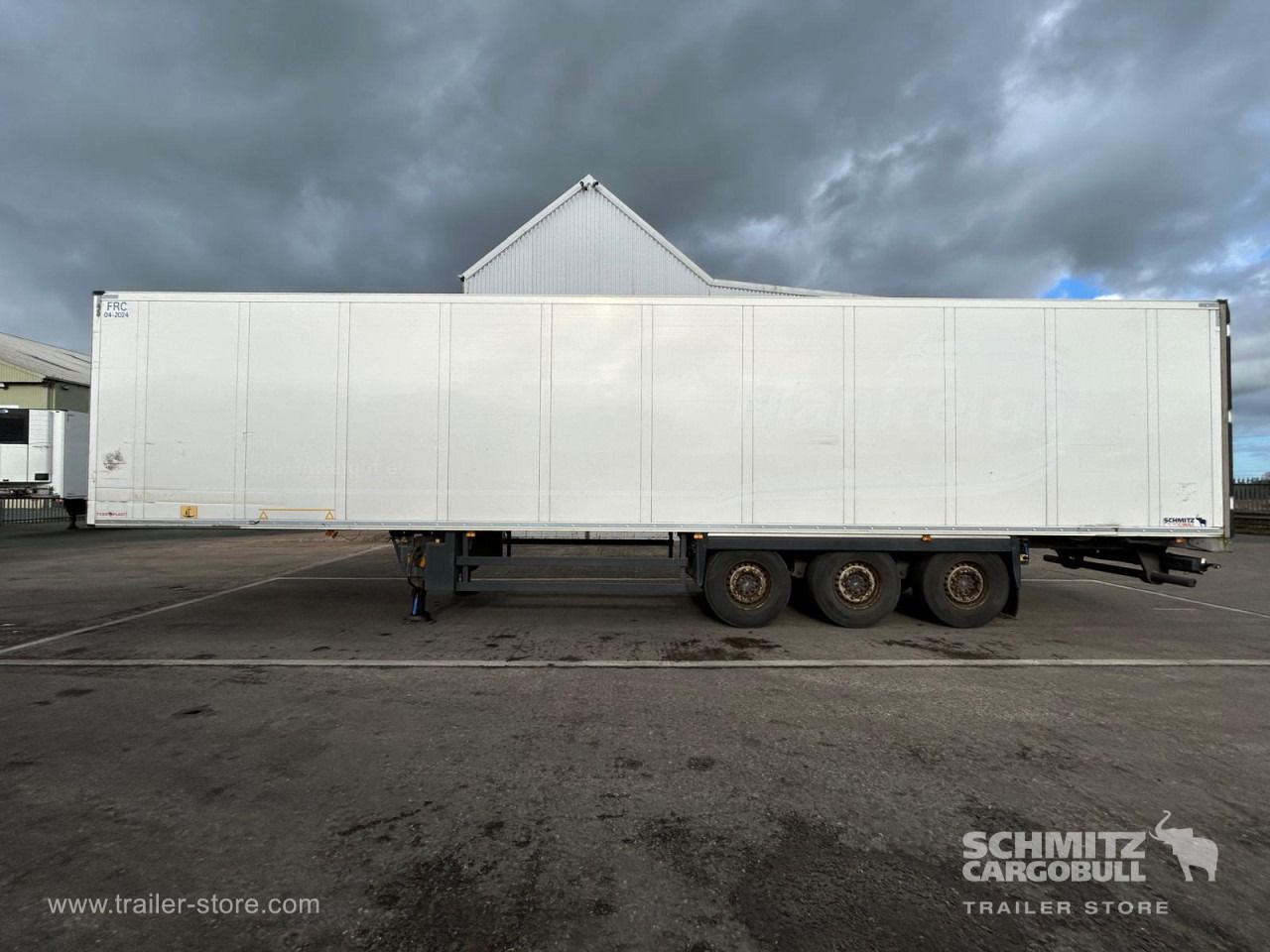 SCHMITZ Reefer Standard - Изотермический полуприцеп: фото 2 SCHMITZ Reefer Standard - Изотермический полуприцеп: фото 2