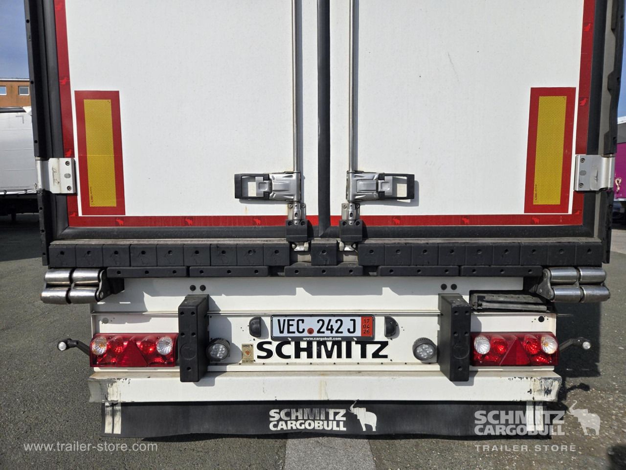SCHMITZ Reefer Standard - Изотермический полуприцеп: фото 2 SCHMITZ Reefer Standard - Изотермический полуприцеп: фото 2