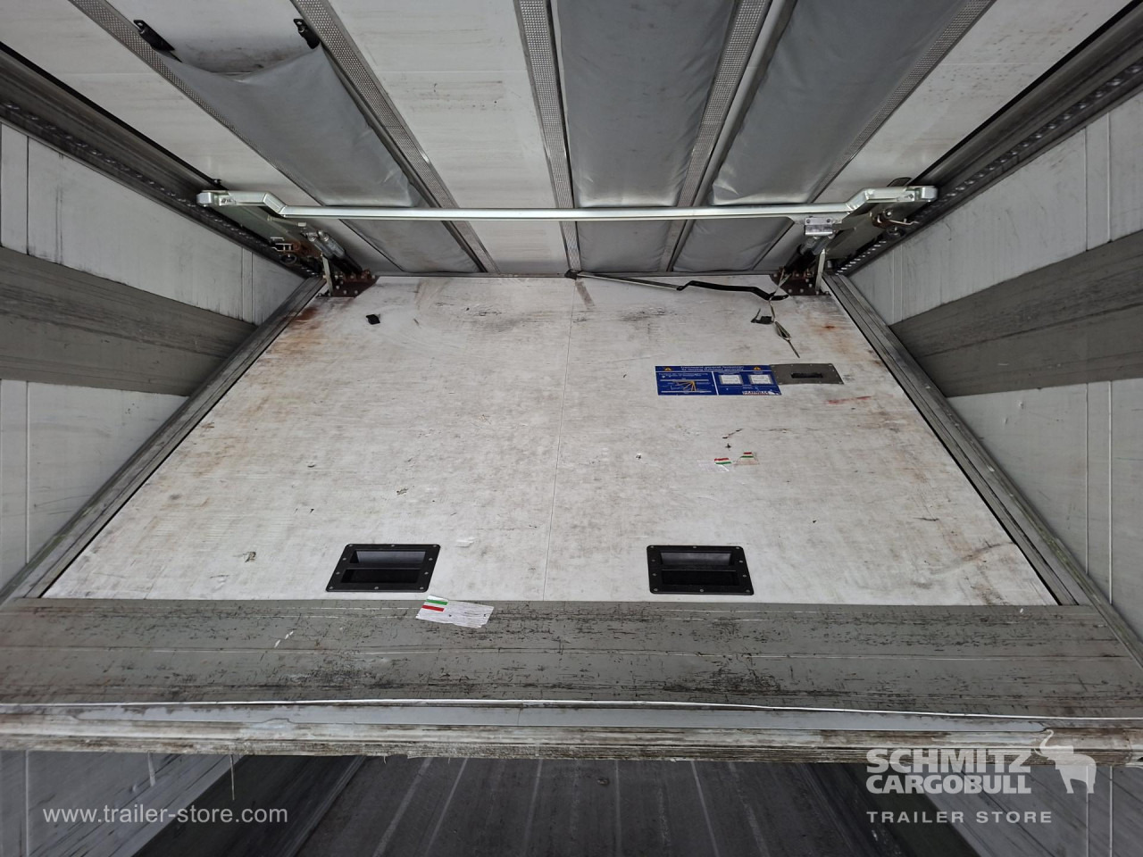 SCHMITZ Reefer Multitemp - Изотермический полуприцеп: фото 2 SCHMITZ Reefer Multitemp - Изотермический полуприцеп: фото 2