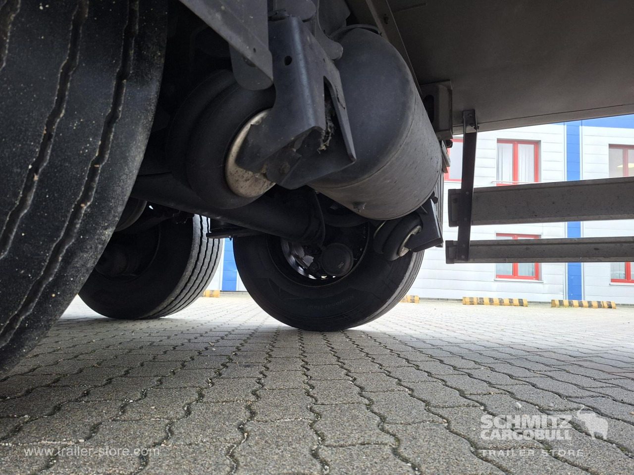 Изотермический полуприцеп SCHMITZ Reefer Multitemp: фото 13 Изотермический полуприцеп SCHMITZ Reefer Multitemp: фото 13