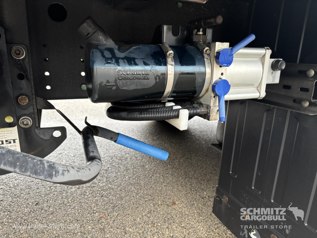 Тентованный полуприцеп SCHMITZ Curtainsider Mega: фото 15