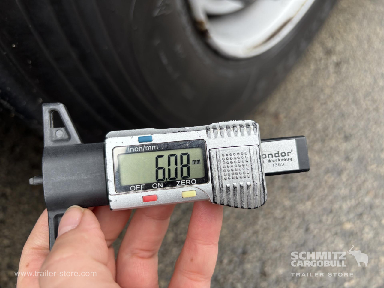 Тентованный полуприцеп SCHMITZ Curtainsider Mega: фото 6