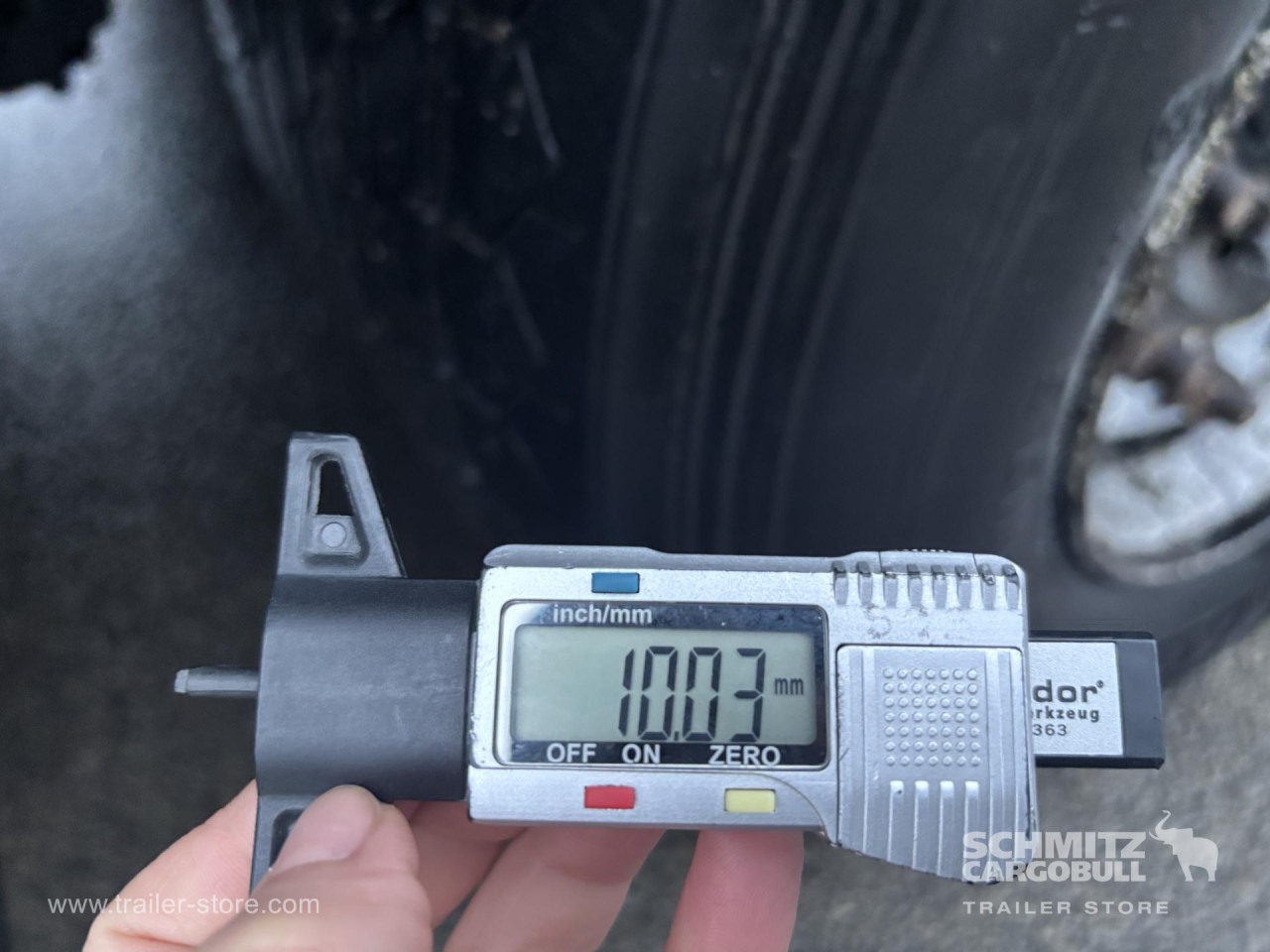 SCHMITZ Curtainsider Mega - Тентованный полуприцеп: фото 2 SCHMITZ Curtainsider Mega - Тентованный полуприцеп: фото 2