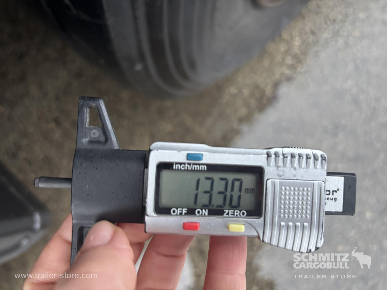 SCHMITZ Curtainsider Mega - Тентованный полуприцеп: фото 2 SCHMITZ Curtainsider Mega - Тентованный полуприцеп: фото 2