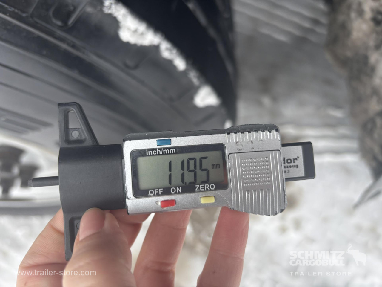 SCHMITZ Curtainsider Standard - Тентованный полуприцеп: фото 3 SCHMITZ Curtainsider Standard - Тентованный полуприцеп: фото 3