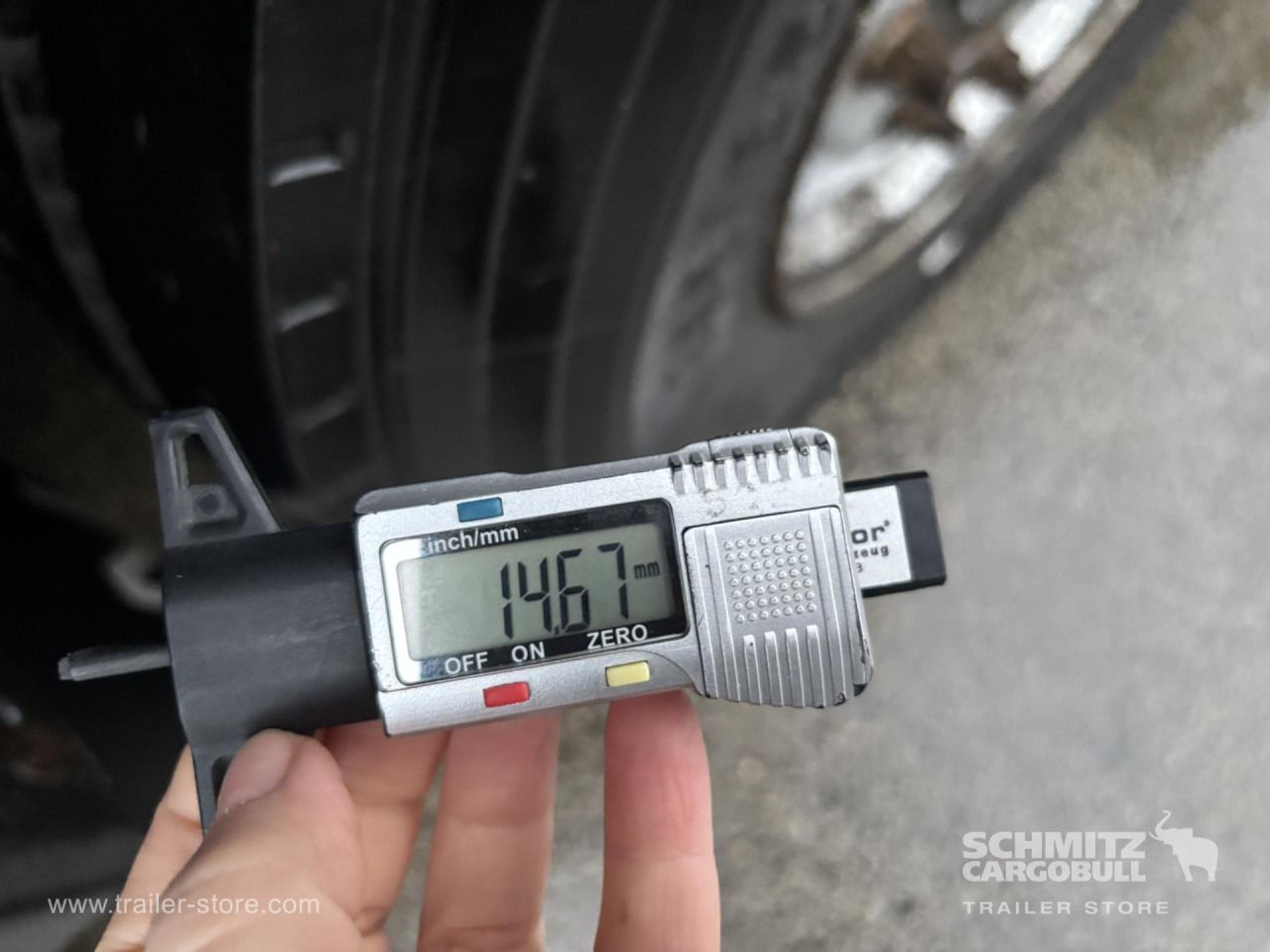 SCHMITZ Curtainsider Standard - Тентованный полуприцеп: фото 4 SCHMITZ Curtainsider Standard - Тентованный полуприцеп: фото 4